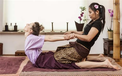 Massage sensuel complet du corps Massage érotique Langemark
